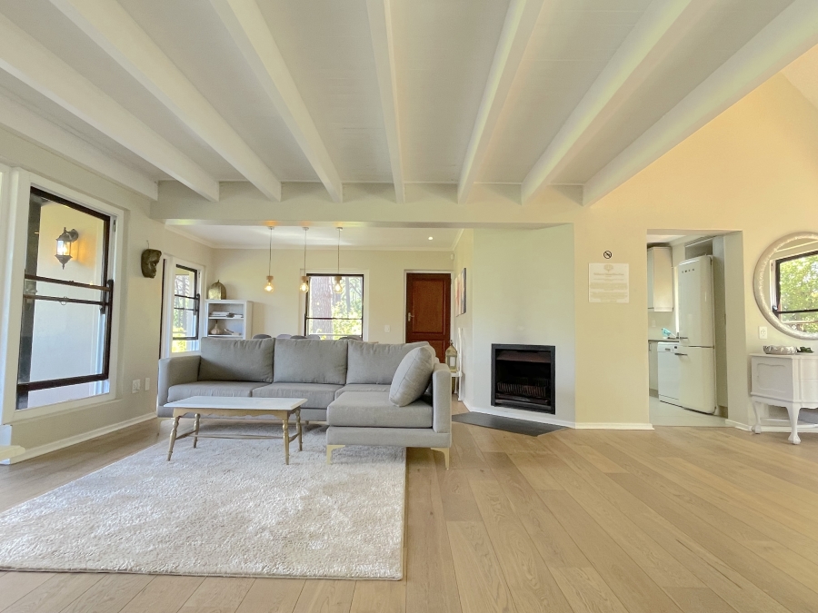 To Let 3 Bedroom Property for Rent in Constantia Nek Estate Western Cape
